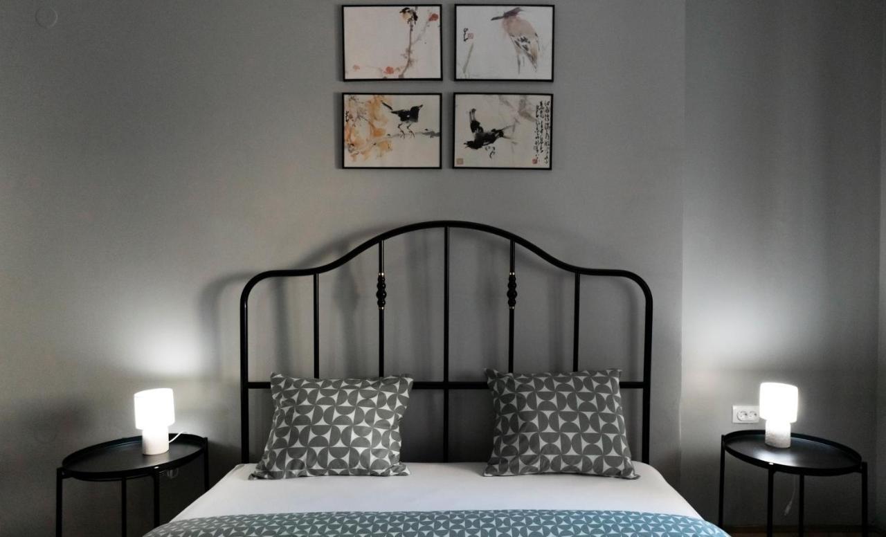 Central Fenix Apartment - Free Private Parking-Fast Wi-Fi Novi Sad Eksteriør billede